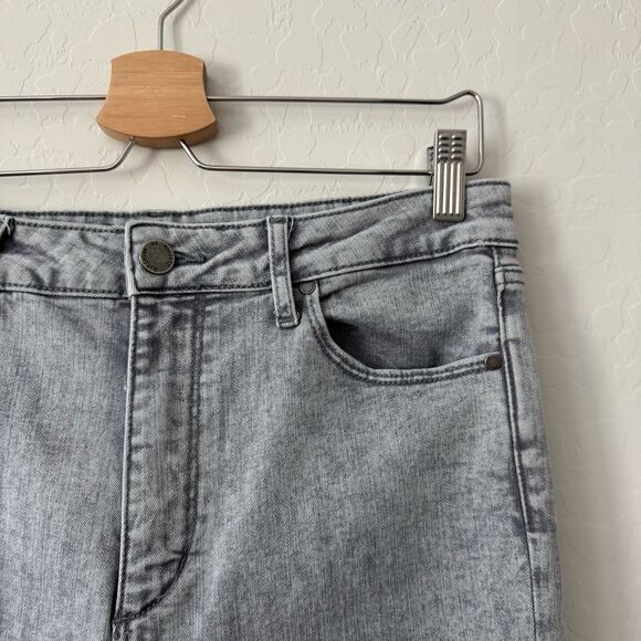 ARTICLES OF SOCIETY London Crop High-Rise Kick Flare Flair Jeans Lanai in Grey - Picture 6 of 10